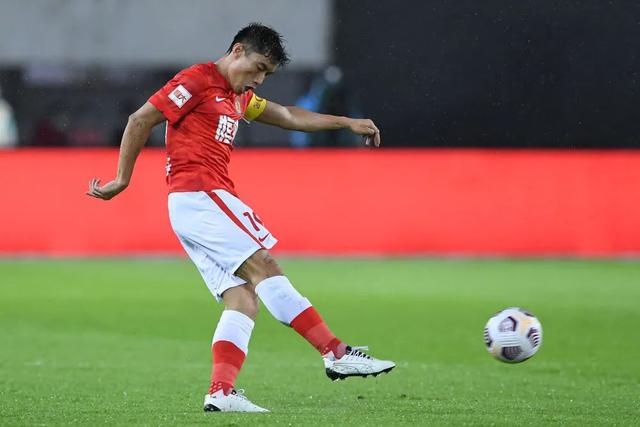 更衣室装摄像头直播？曼联正在寻求新的流量密码